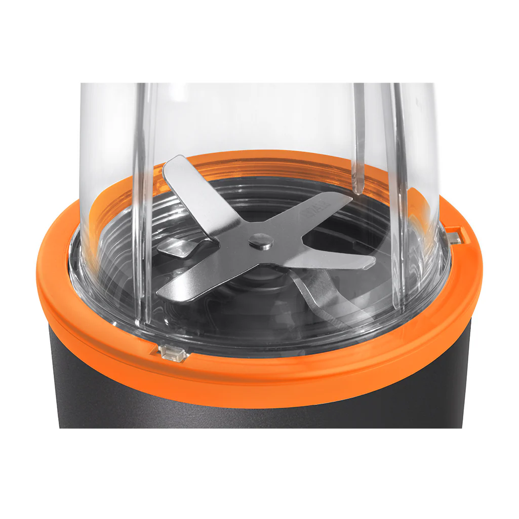 NB_900_Detail_McLaren_Blade-85_graybkgd_HiRes_2000x